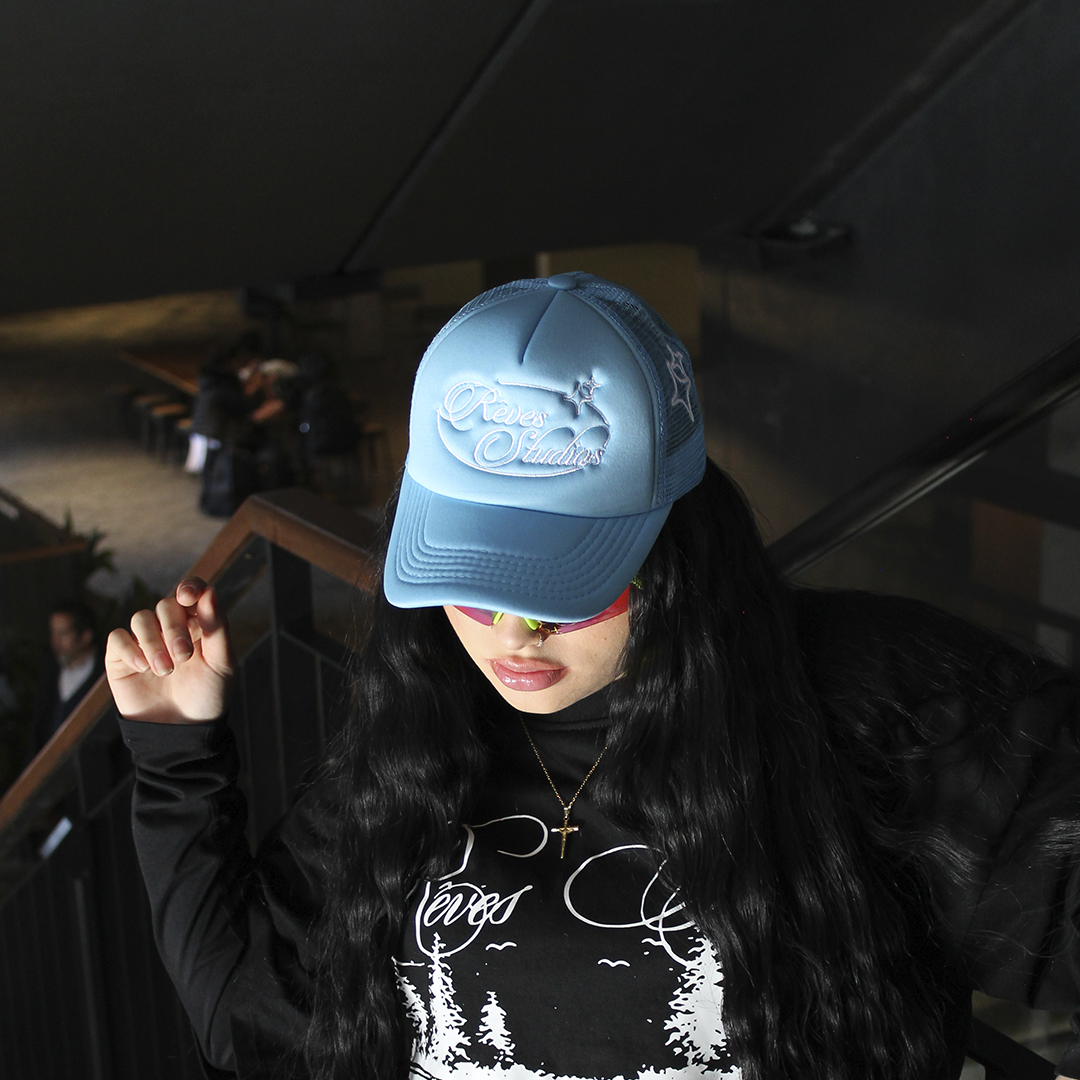Trucker Hat Celeste
