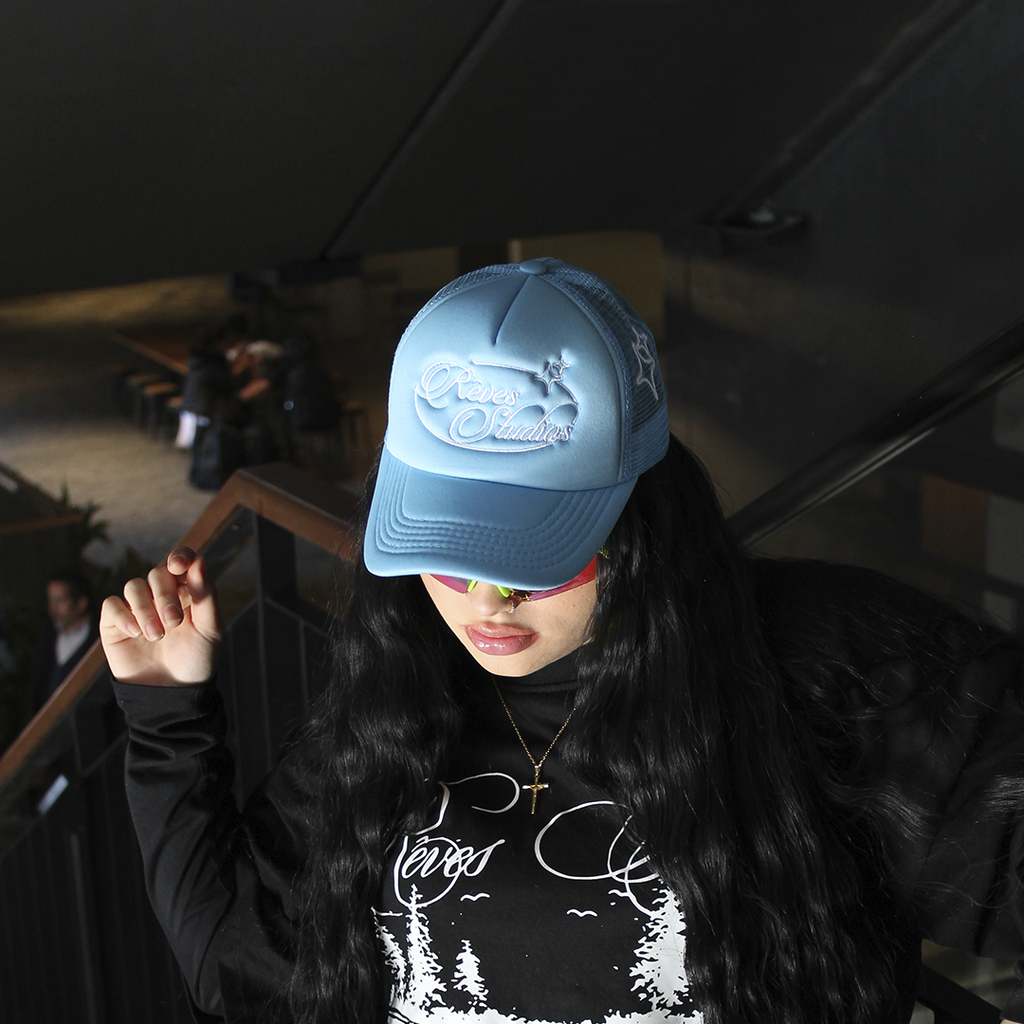 Trucker Hat Celeste