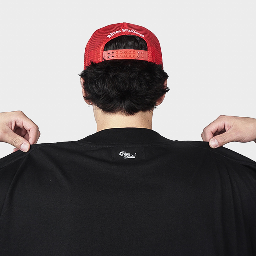 Polera Boxy Fit Negra